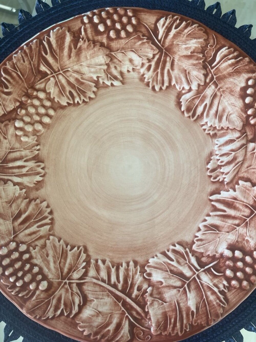 Williams Sonoma NAPA Terracotta Dinner Plate 11 1/2" Raised Grapes Grape Leaves - Picture 2 of 8